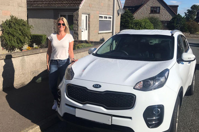 1507383214anitahastie